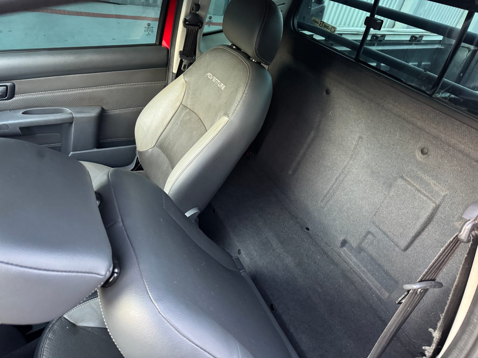 FIAT STRADA ADVENTURE LOCKER DUALOGIC 1.8 FLEX - 2015/2016