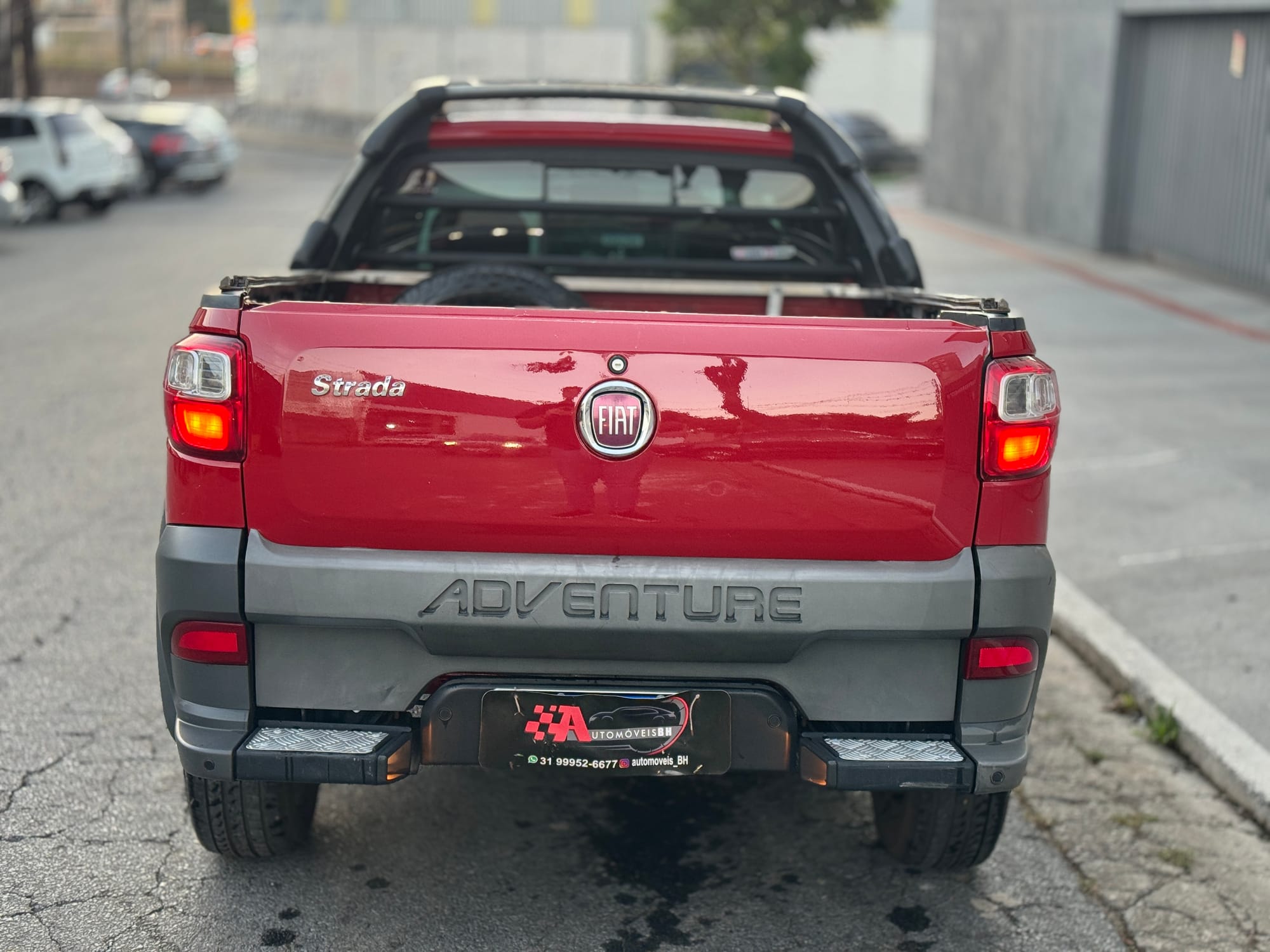 FIAT STRADA ADVENTURE LOCKER DUALOGIC 1.8 FLEX - 2015/2016