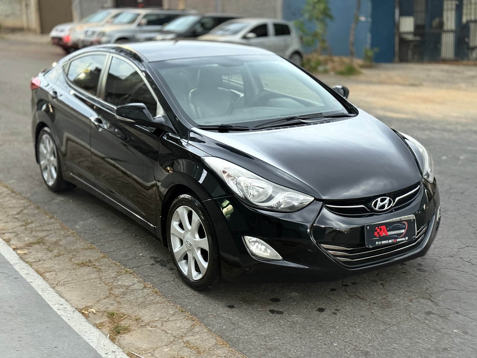 Hyundai Elantra GLS Automático 1.8 – 2011/2012