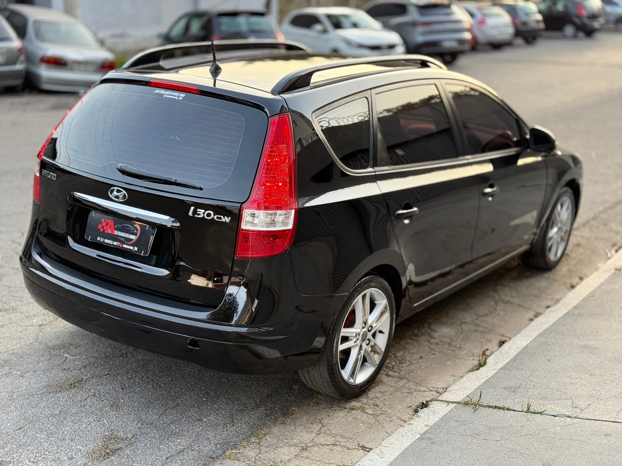 Hyundai i30 CW 2.0 Automático 12/12 – Carro Extra, Completo!