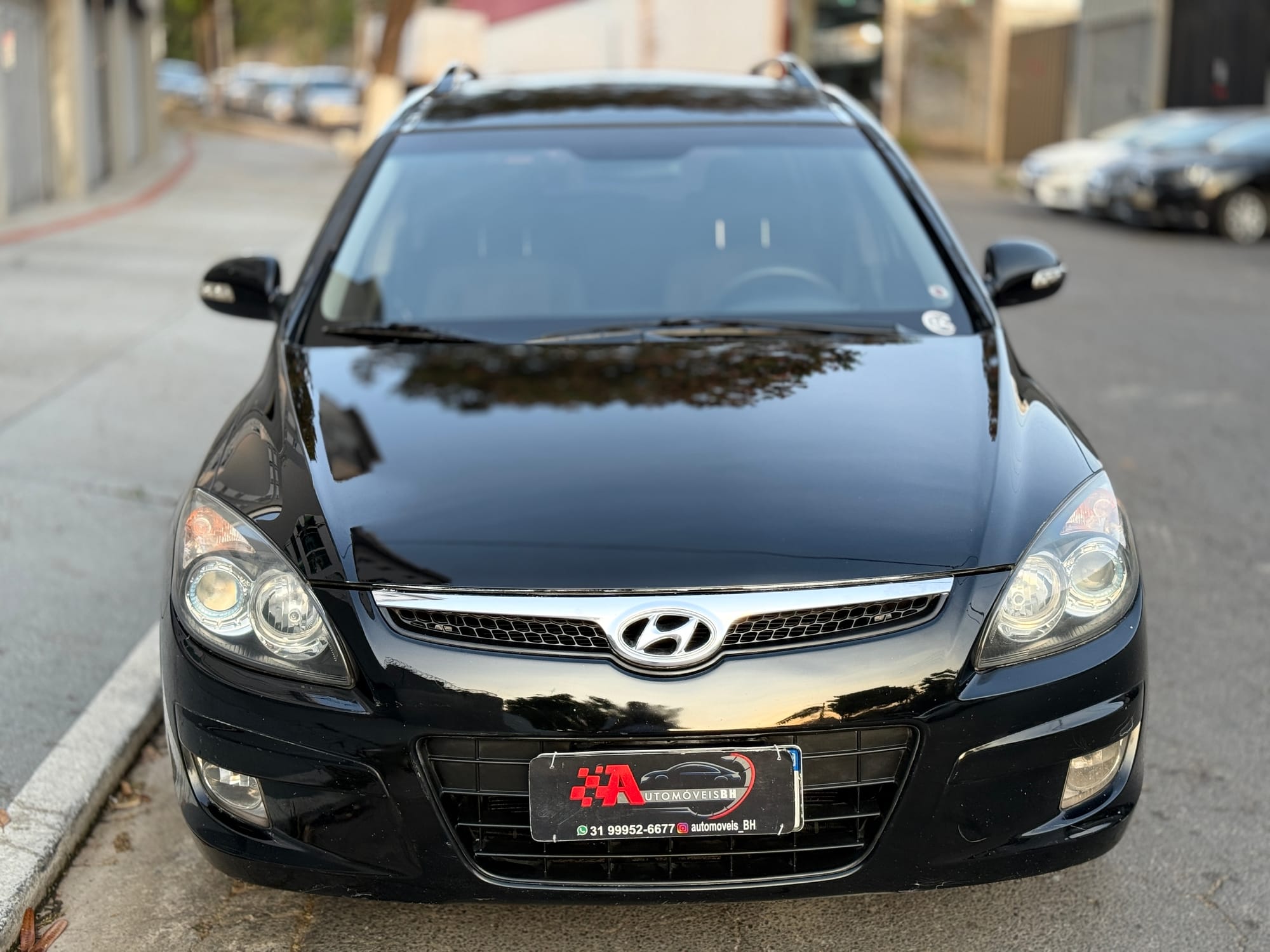 Hyundai i30 CW 2.0 Automático 12/12 – Carro Extra, Completo!