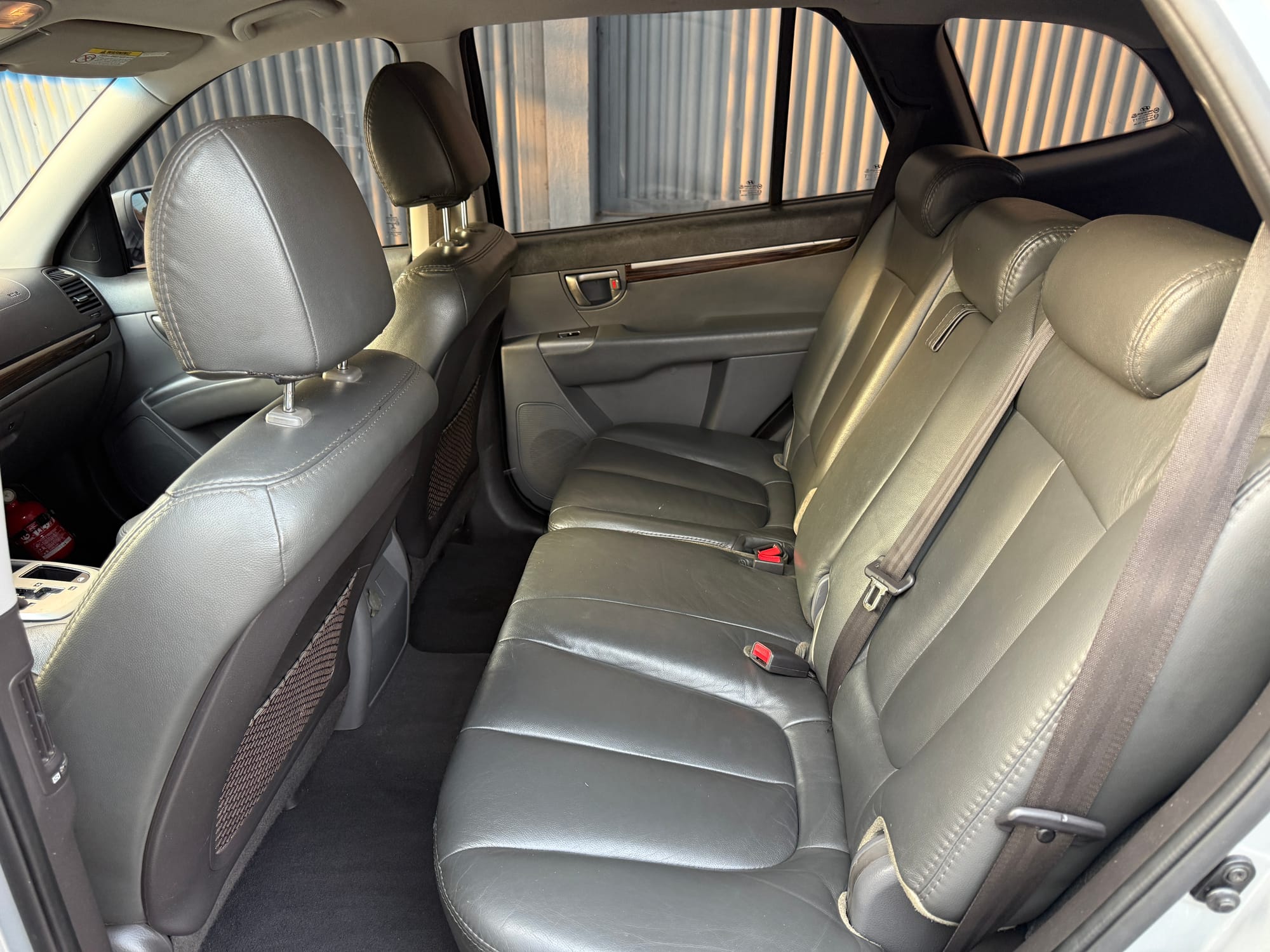 Hyundai Santa Fe 2.4 Automática – 2011/2012 Prata – 120.000 km