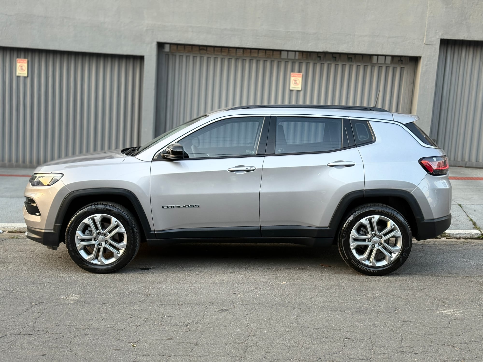 JEEP COMPASS LONGITUDE 1.3 T270 TURBO FLEX 22/23