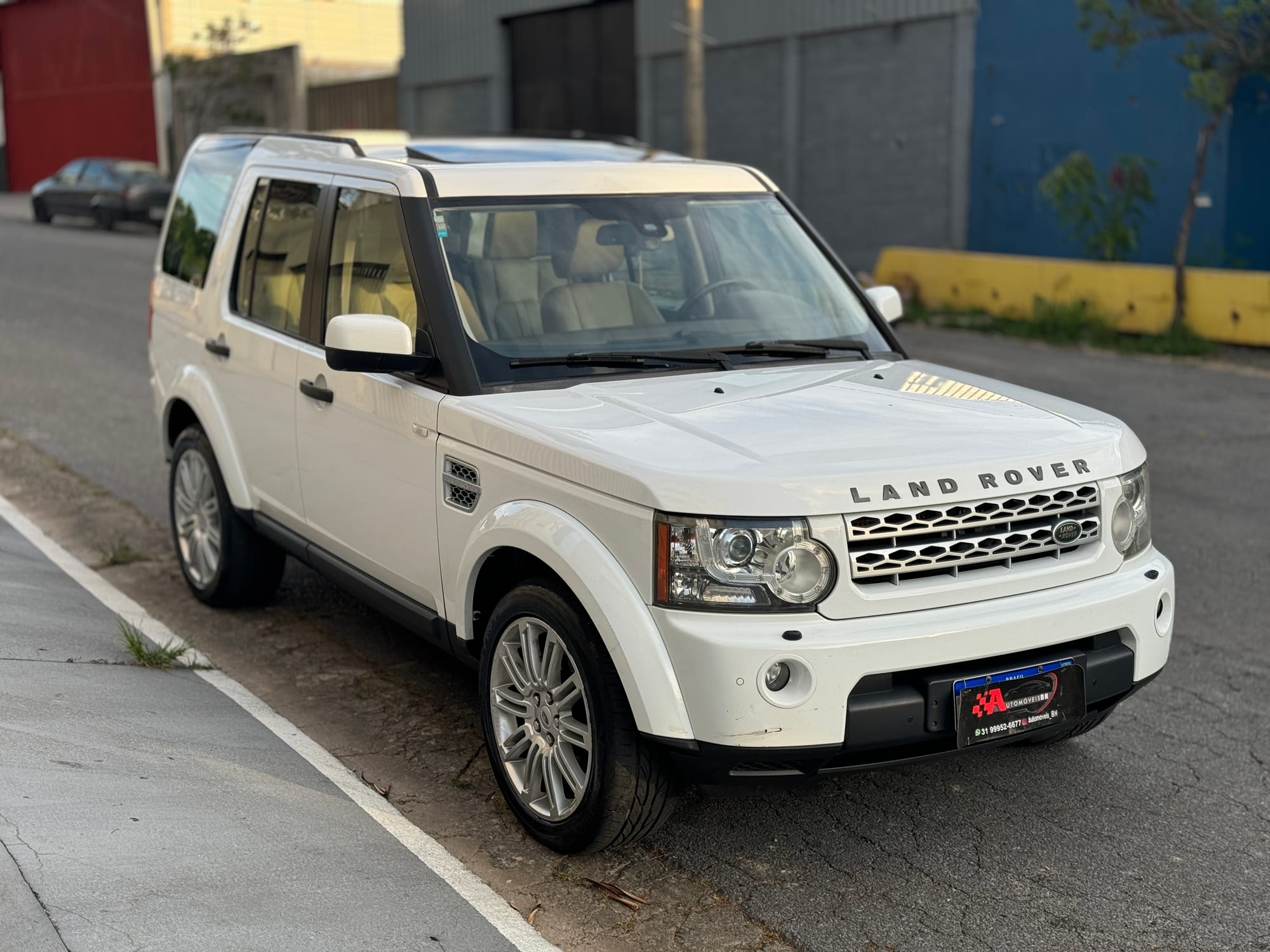 Land Rover Discovery 4 HSE 3.0 SDV6 4x4 Diesel Automática 2011 – Luxo, Potência e Robustez!