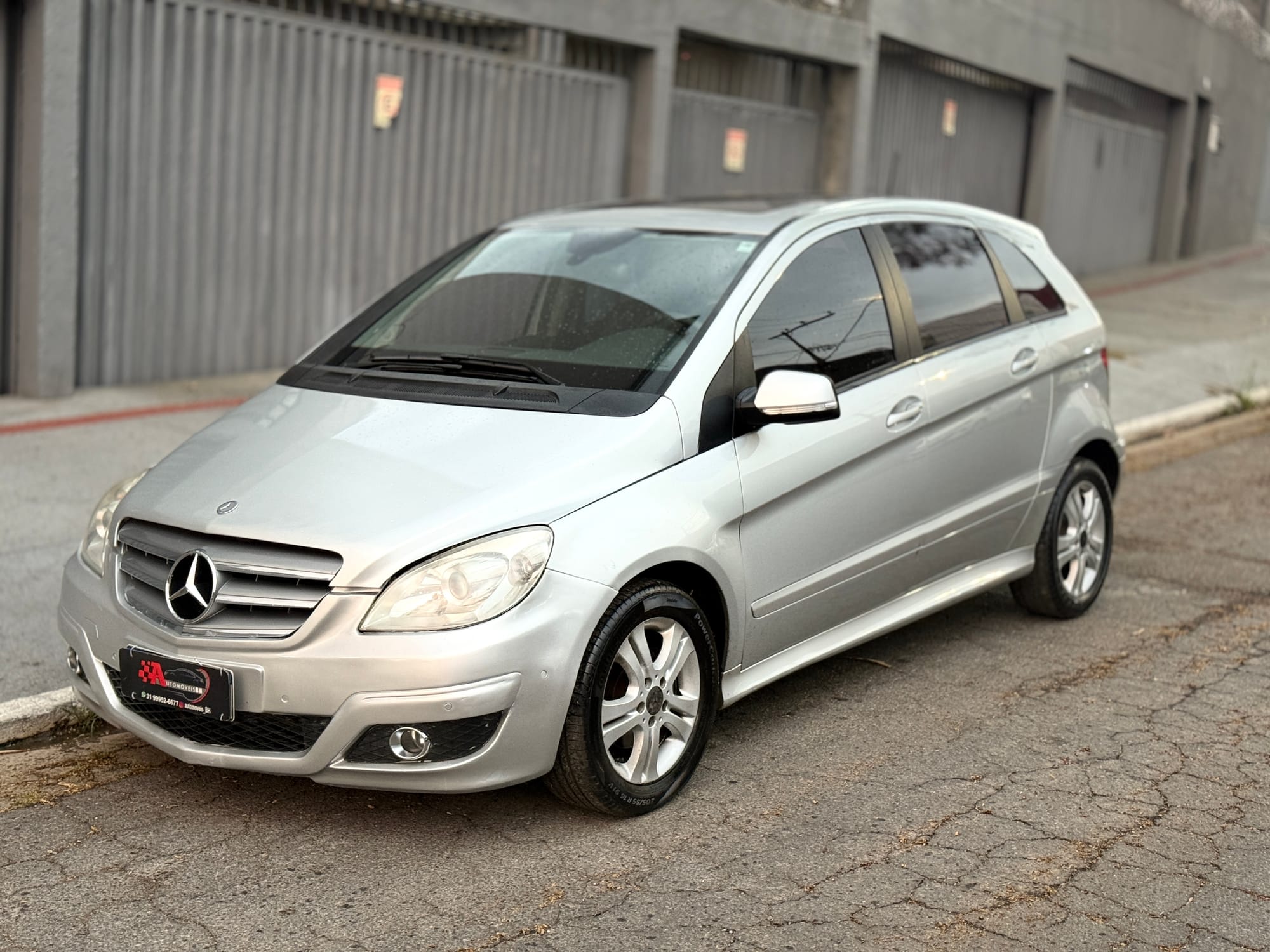 Mercedes-Benz B180 Automático 2010/2010 – 130.000 km