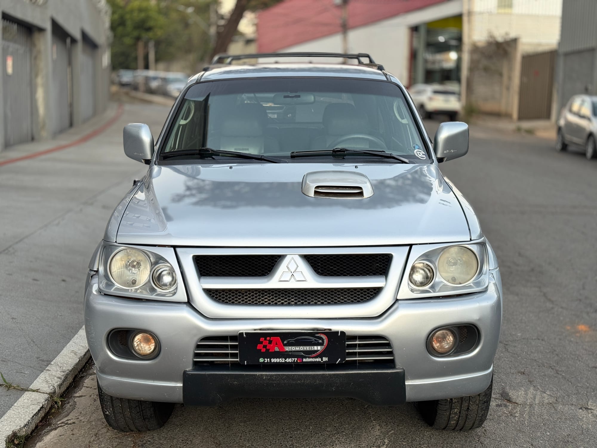 PAJERO SPORT 2.8 HPE 4X4 TURBO DIESEL AUTOMÁTICO – 2005/2005| A MAIS NOVA DE BH! IMPECÁVEL!