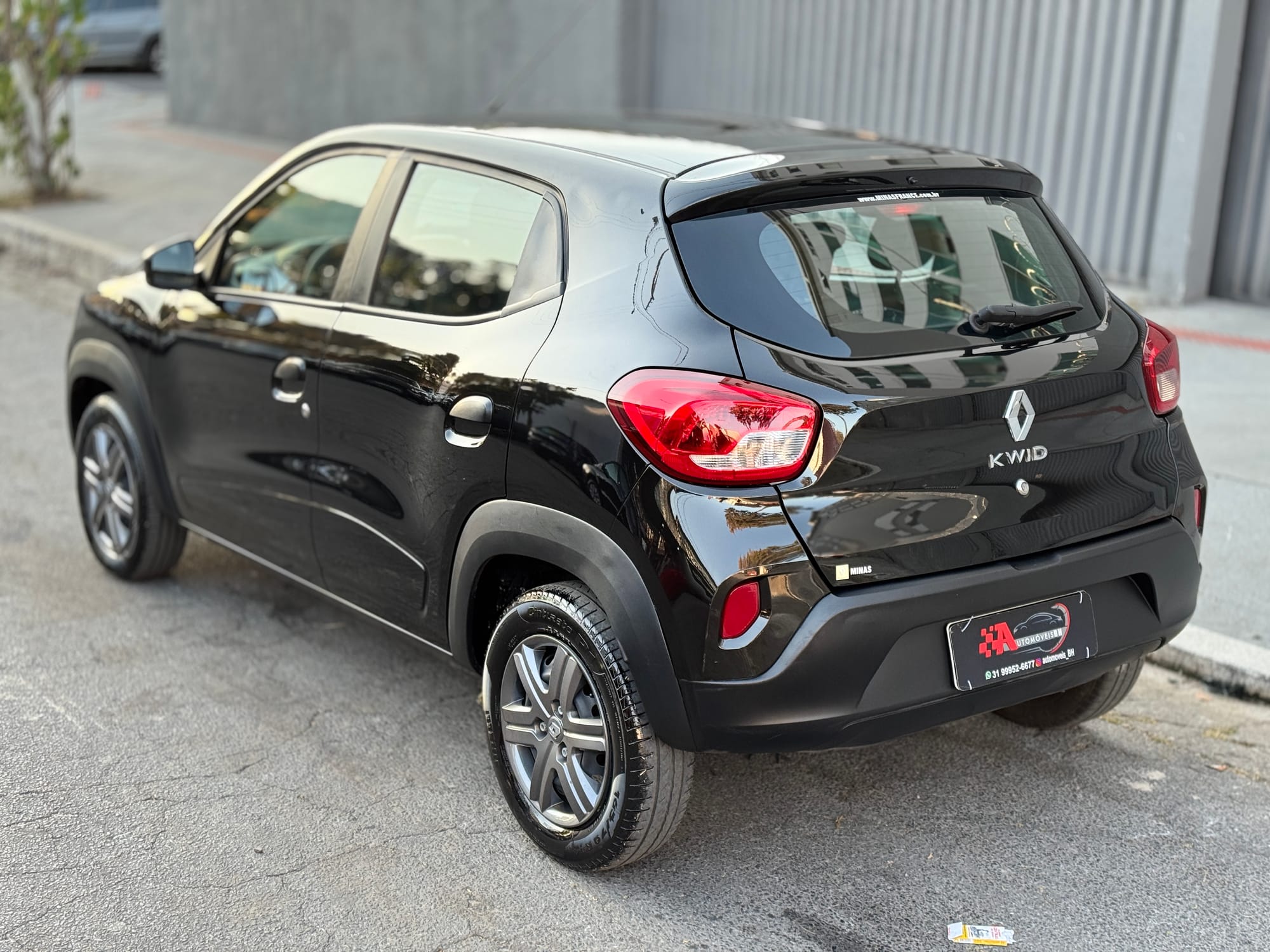 Renault Kwid Zen 1.0 Flex 2023/2024 Abaixo da Tabela FIPE – Oportunidade Imperdível!