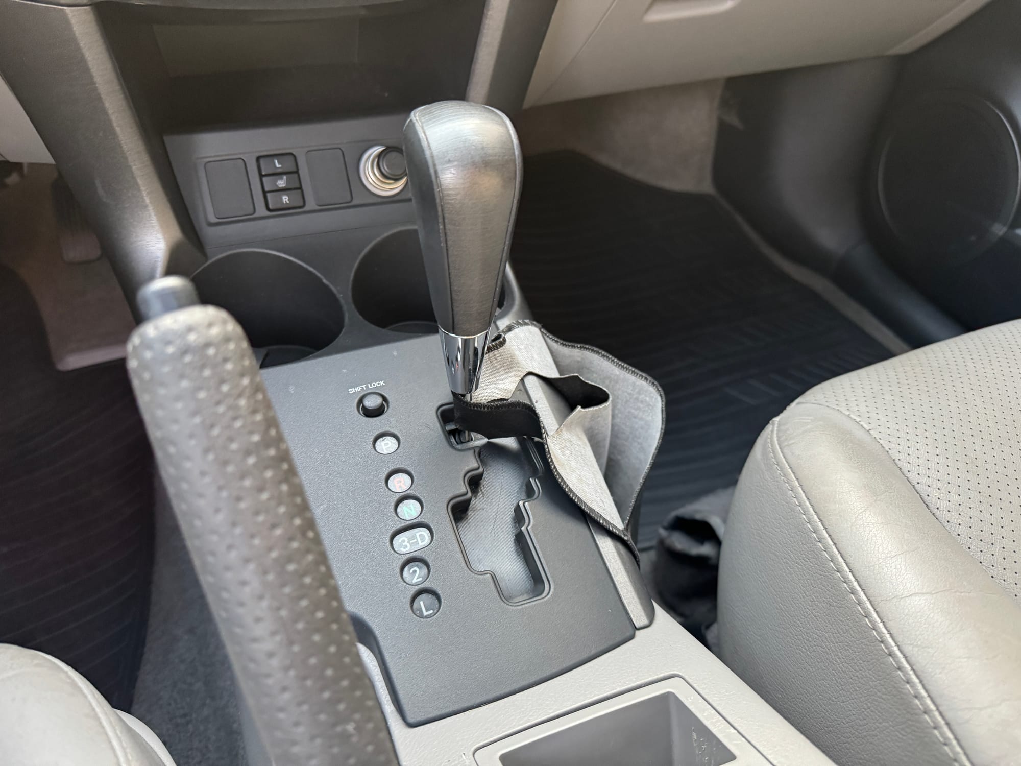 Toyota RAV4 2.4 4x4 Automática – 2011/2011 – 115.000 km