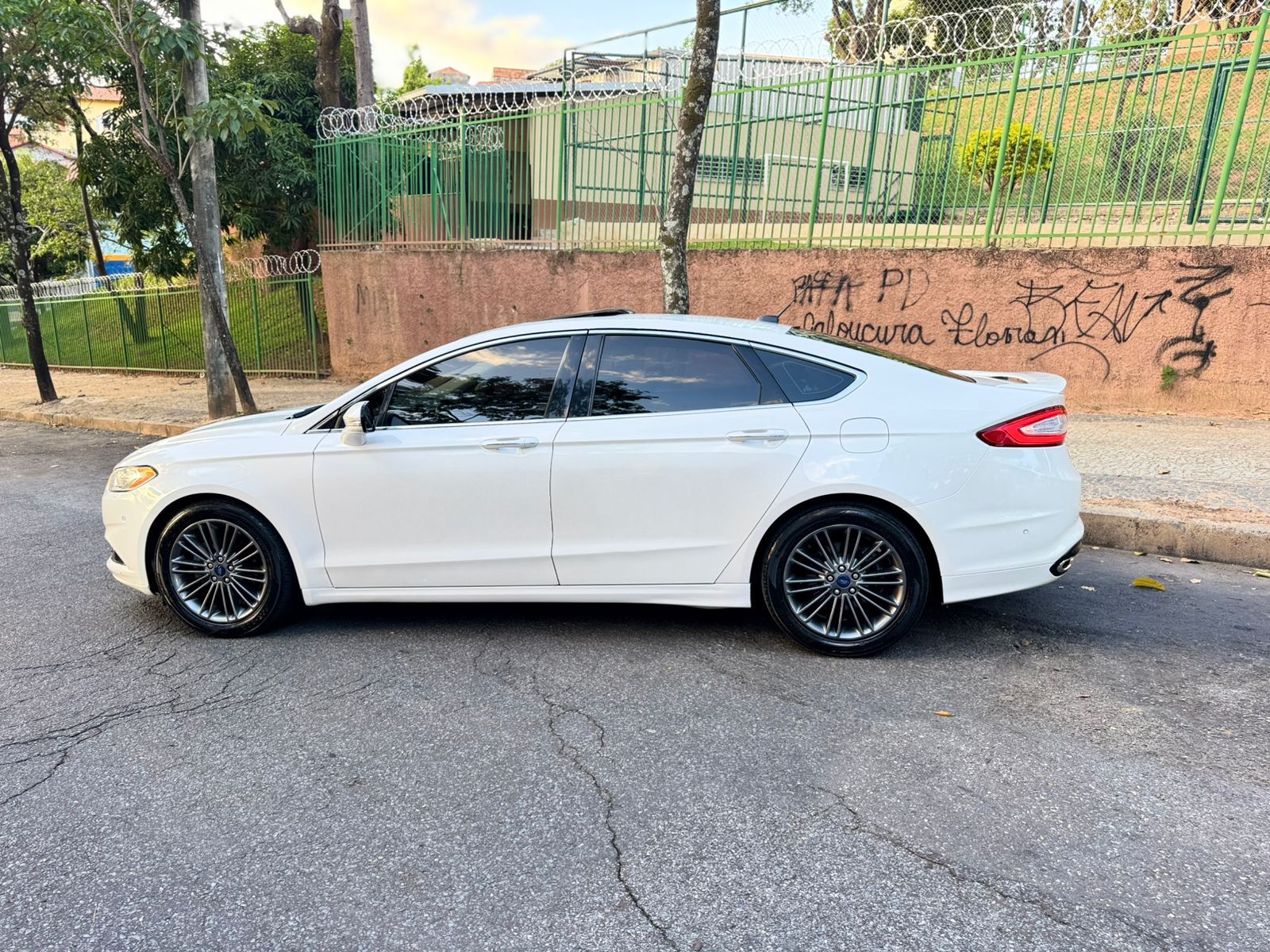 Ford Fusion Titanium 2.0 AWD 16V Automático 2012/2013 – Branco | Baixo KM | Abaixo da FIPE| OPORTUNIDADE!