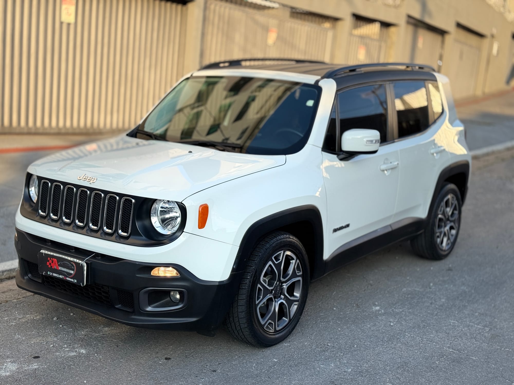 Jeep Renegade Longitude 1.8 Flex Automático - 2016/2016 - Única dona!