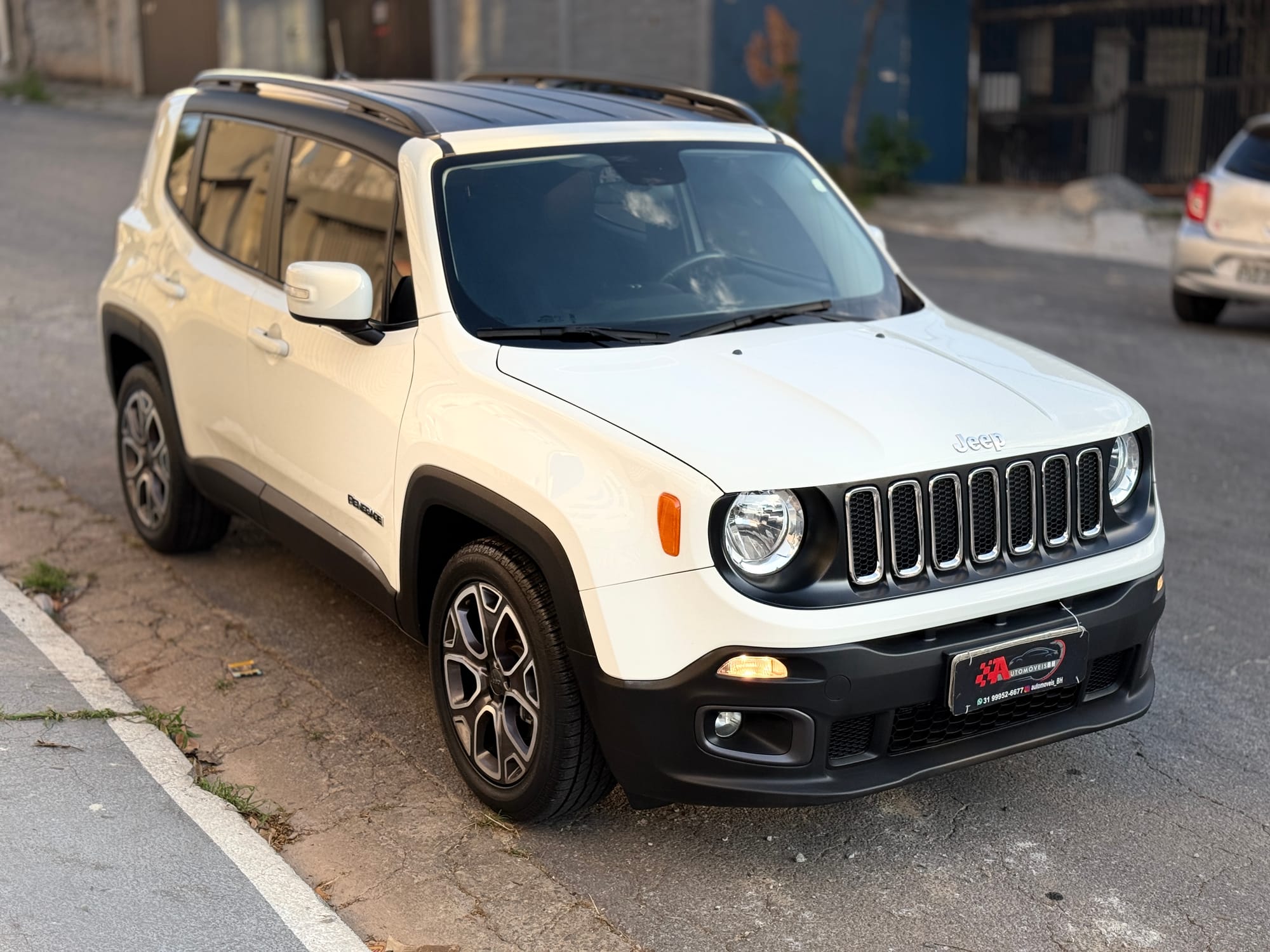 Jeep Renegade Longitude 1.8 Flex Automático - 2016/2016 - Única dona!