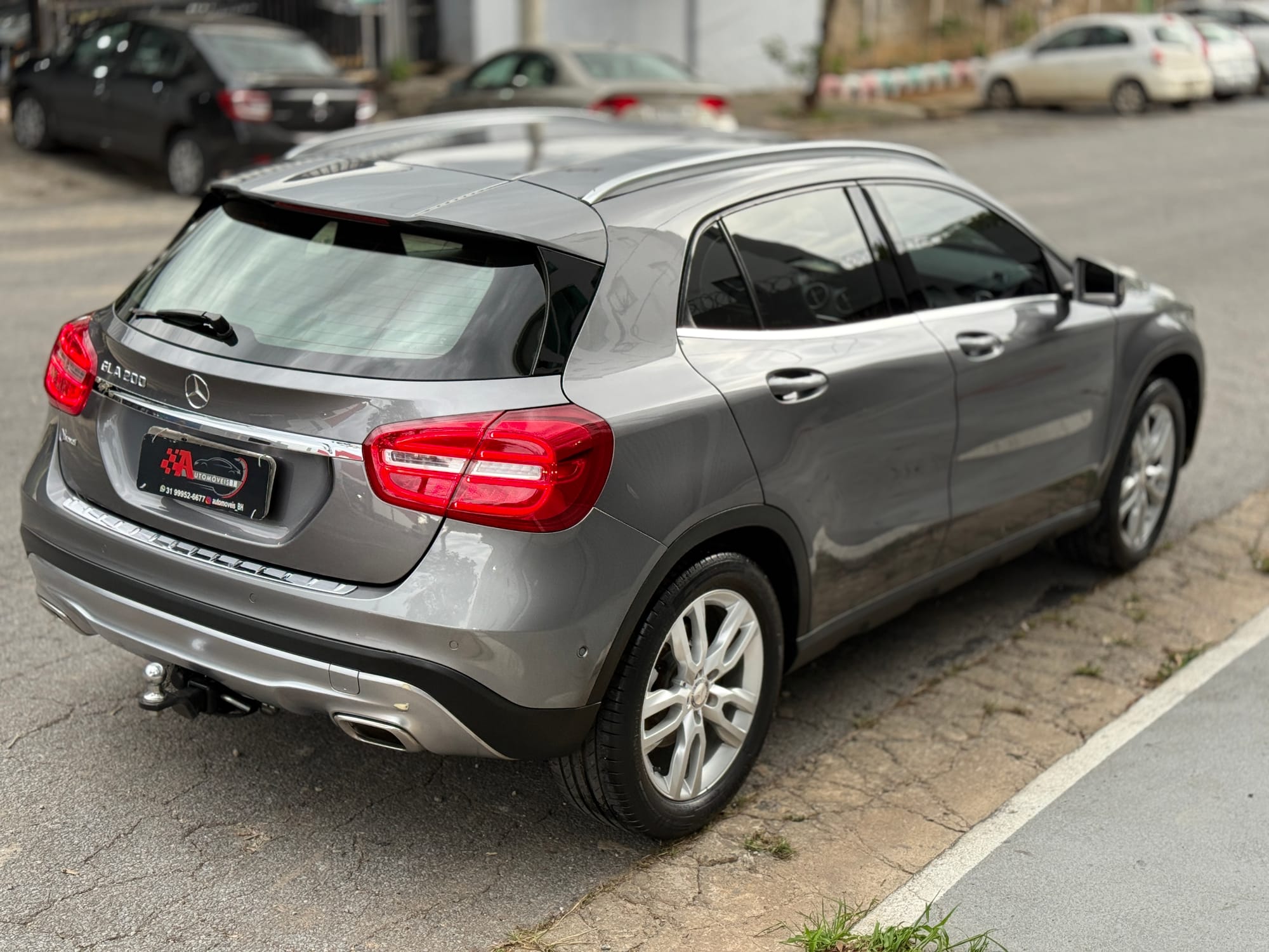 Mercedes-Benz GLA 200 1.6 Advance – Automática – Cinza 94.000 km | Estado de zero | BH Abaixo da FIPE!