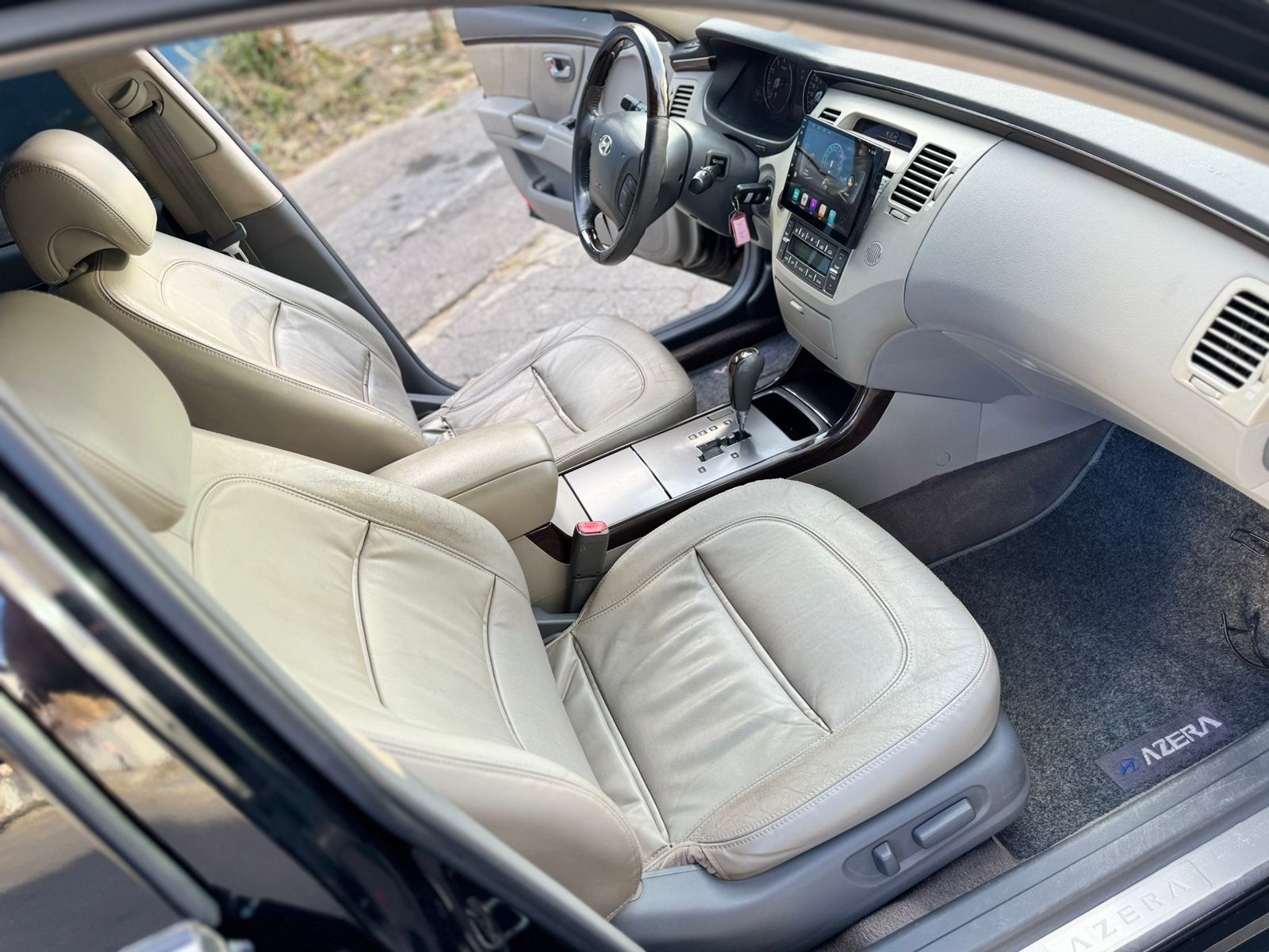  HYUNDAI AZERA 3.3 GLS – 2010/2011 