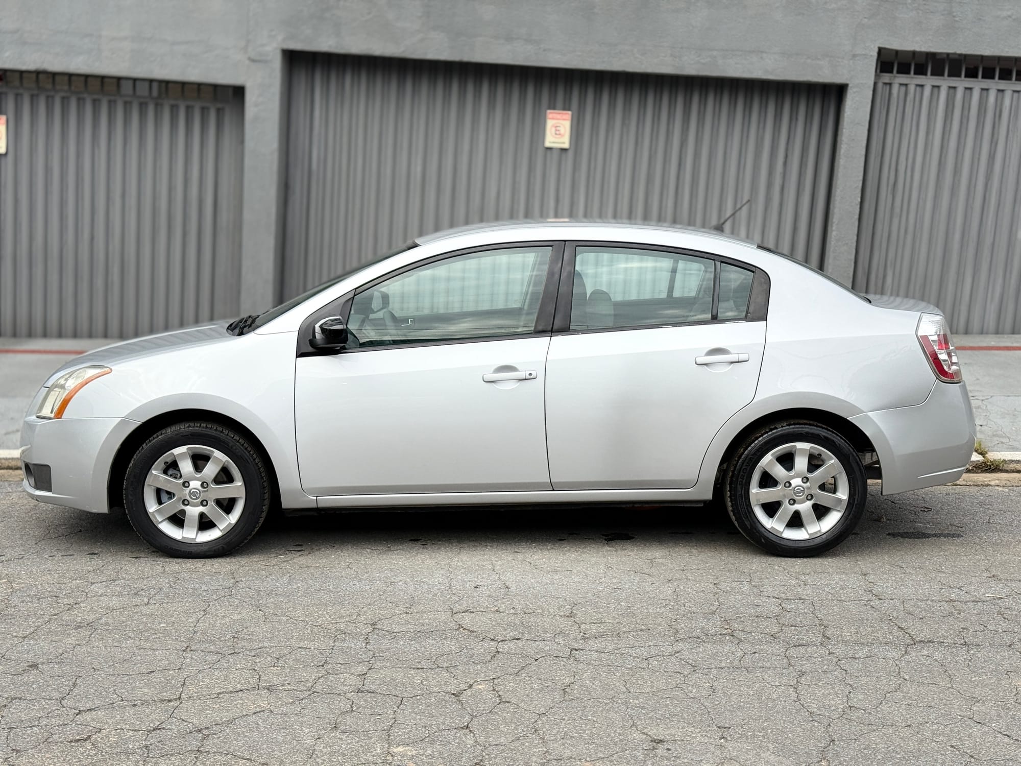 Nissan Sentra 2.0 Manual 2007/2008