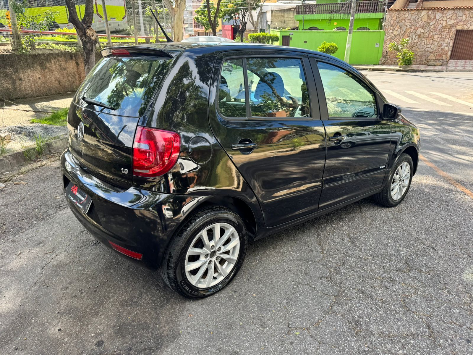 Volkswagen Fox 1.6 Manual 2013/2014 – Preto – Flex 