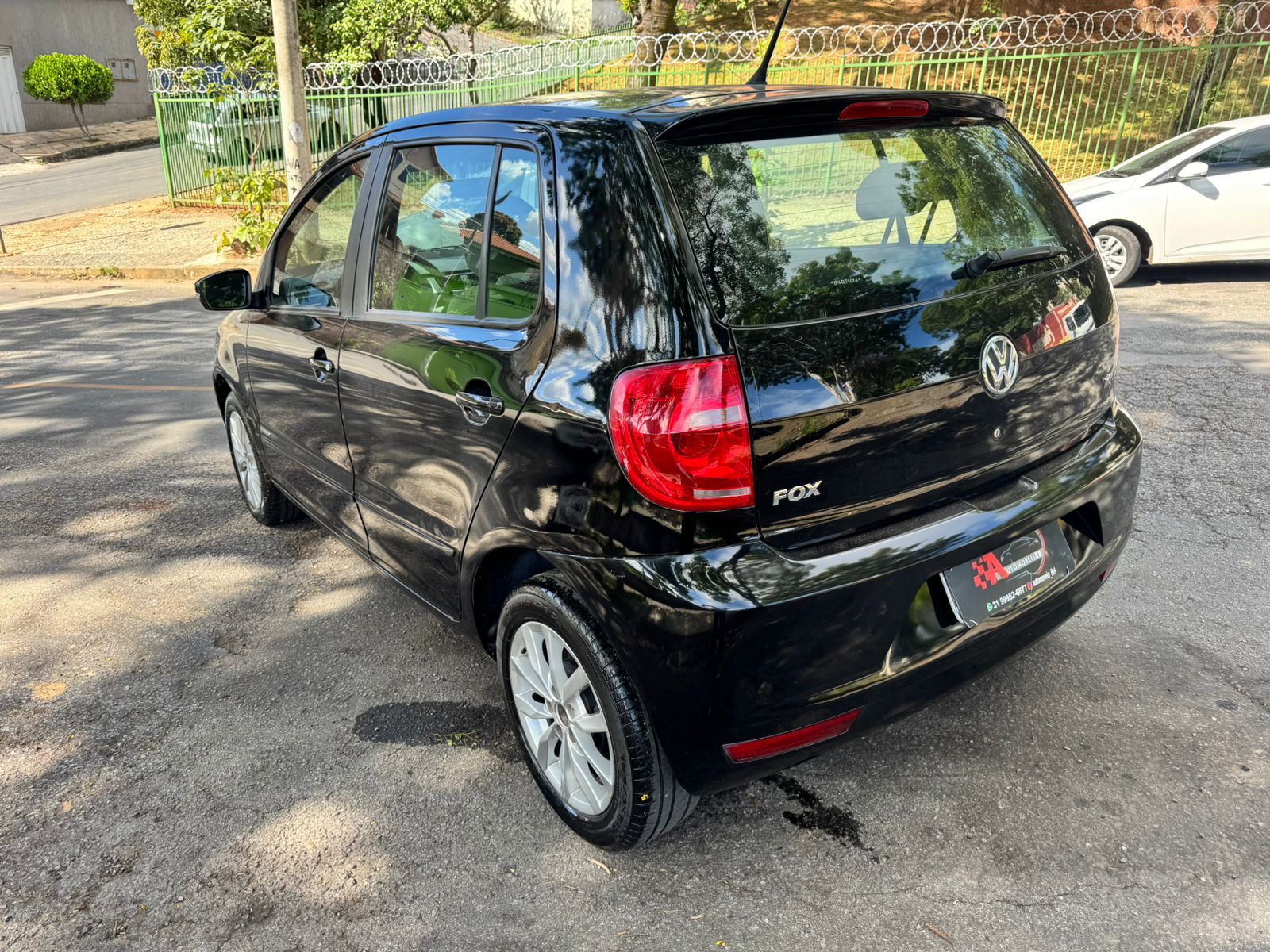 Volkswagen Fox 1.6 Manual 2013/2014 – Preto – Flex 