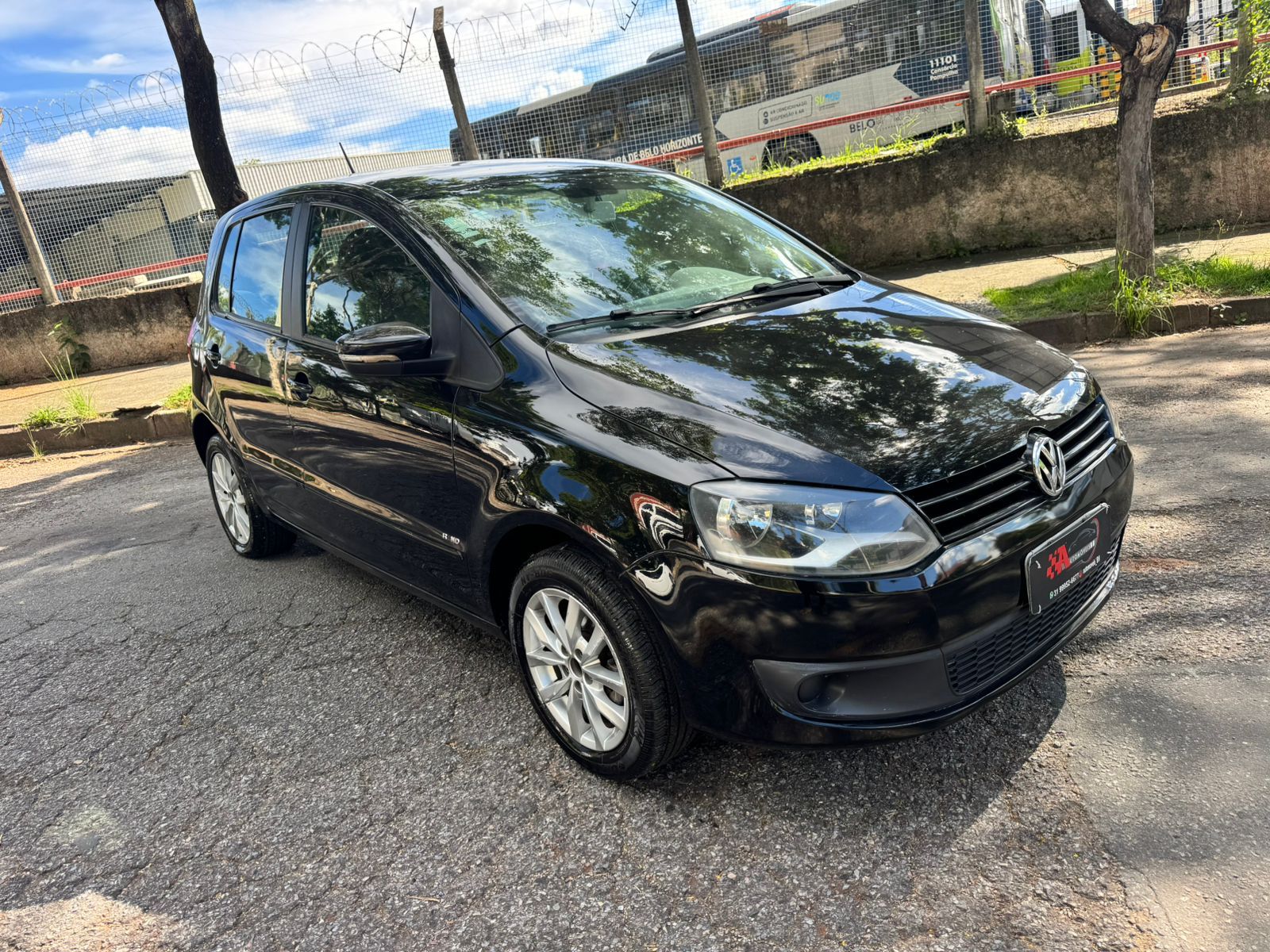Volkswagen Fox 1.6 Manual 2013/2014 – Preto – Flex 