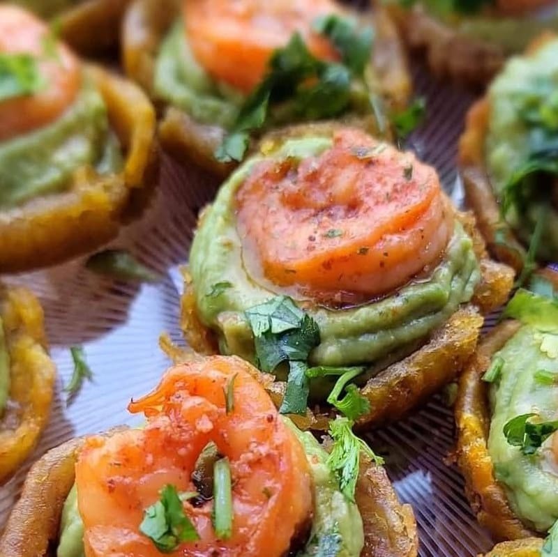 Plantain cups/ tostones rellenos