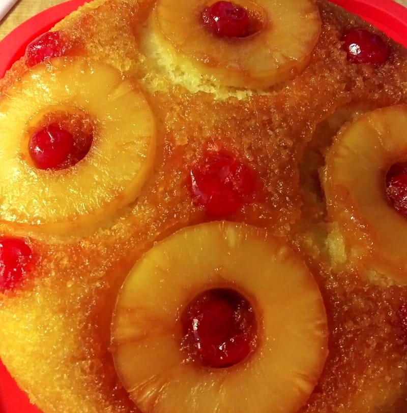Pineapple upside down cake