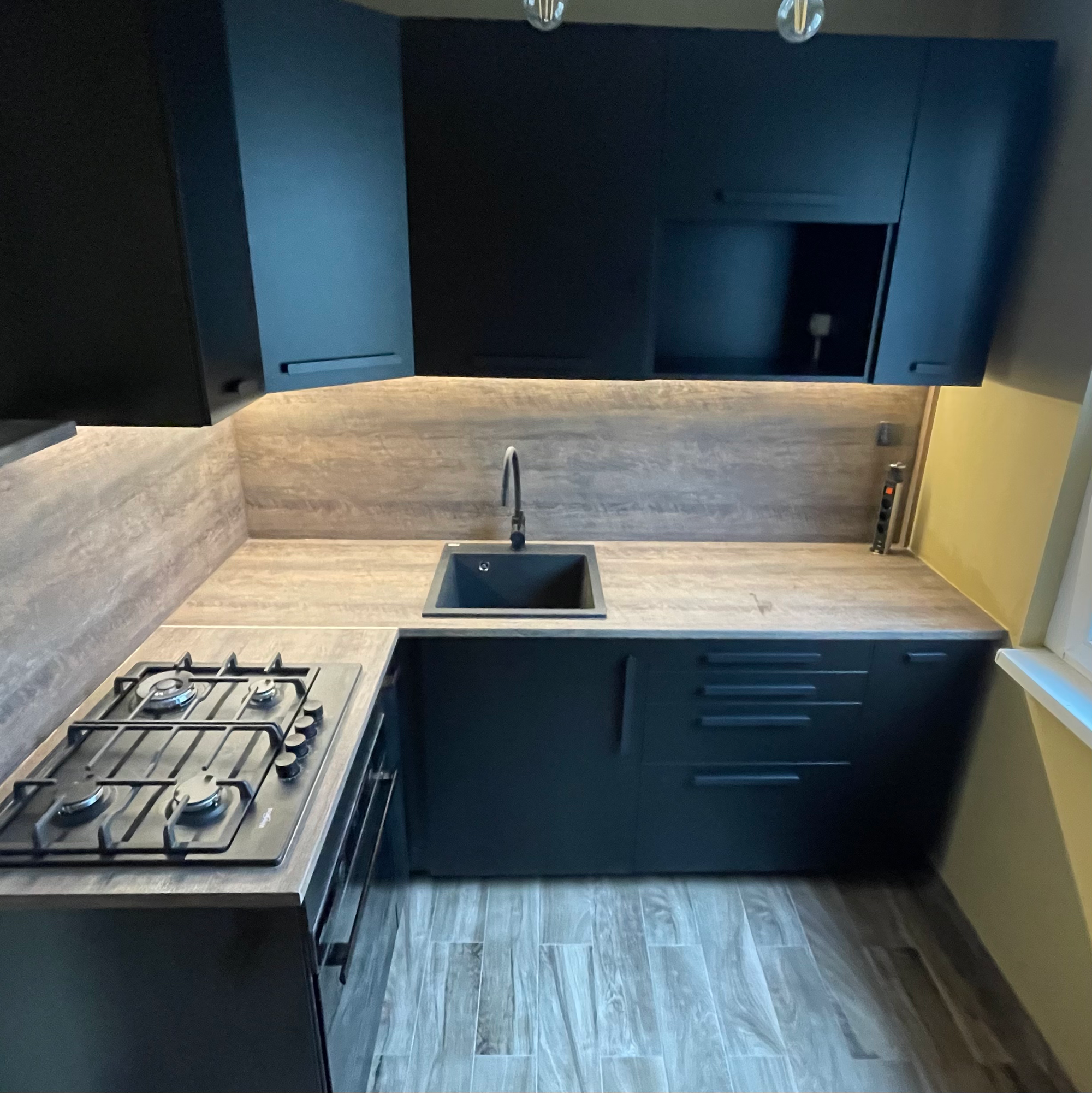 Konyhapult világítás