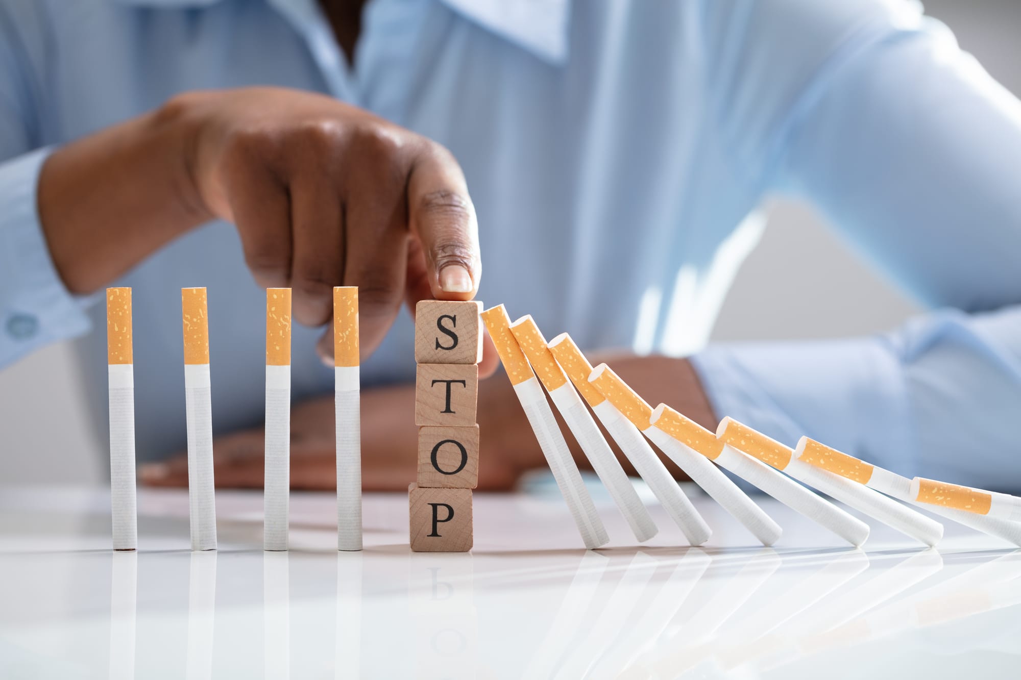 Arrêter de fumer laser ou hypnose : quelle méthode choisir selon votre profil ?