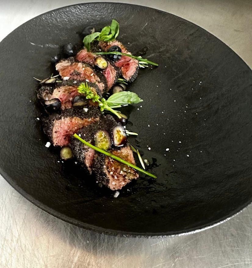 TATAKI DI MANZO IN CROSTA DI PAPAVERO