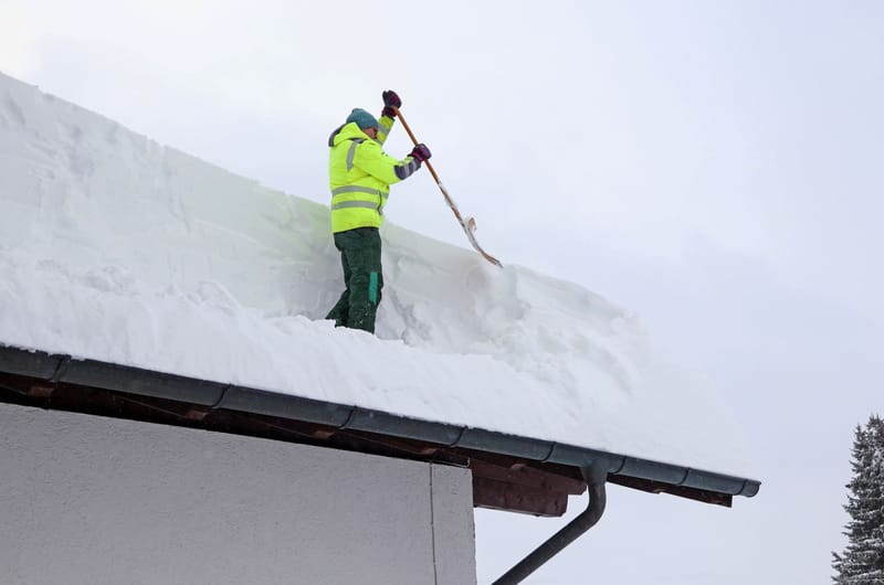 Roof Snow Removal