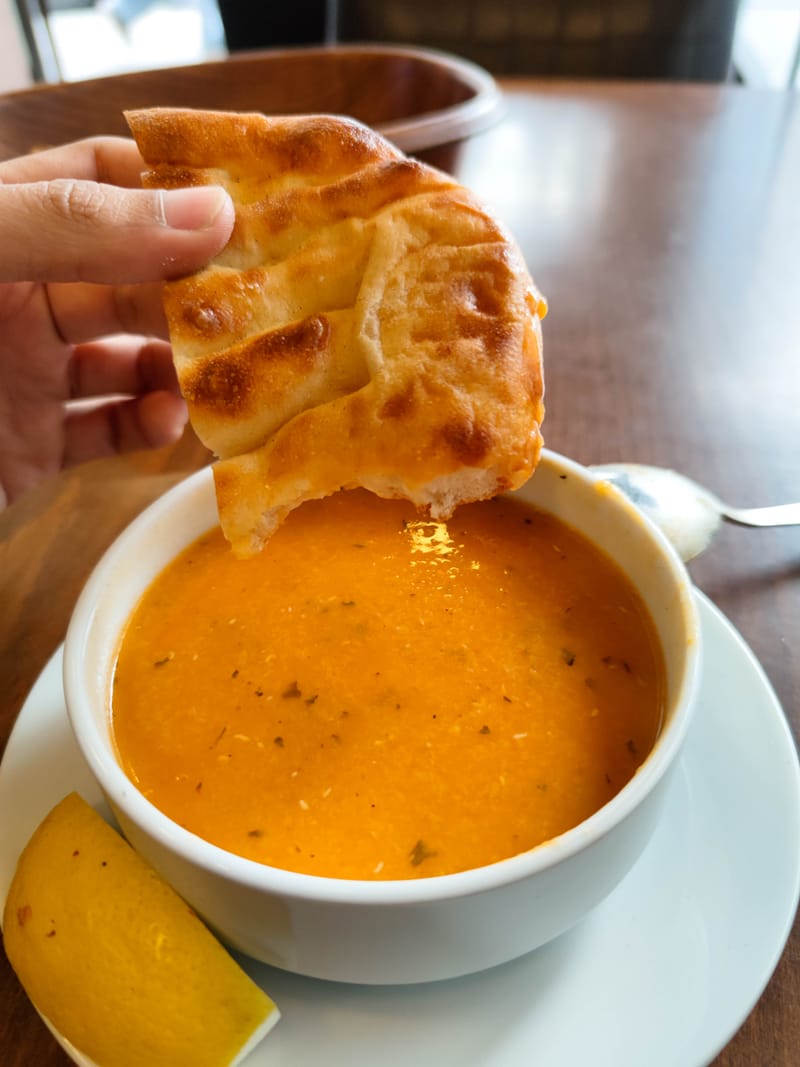 Turkish Red Lentil Soup+Salad+Naan (v)