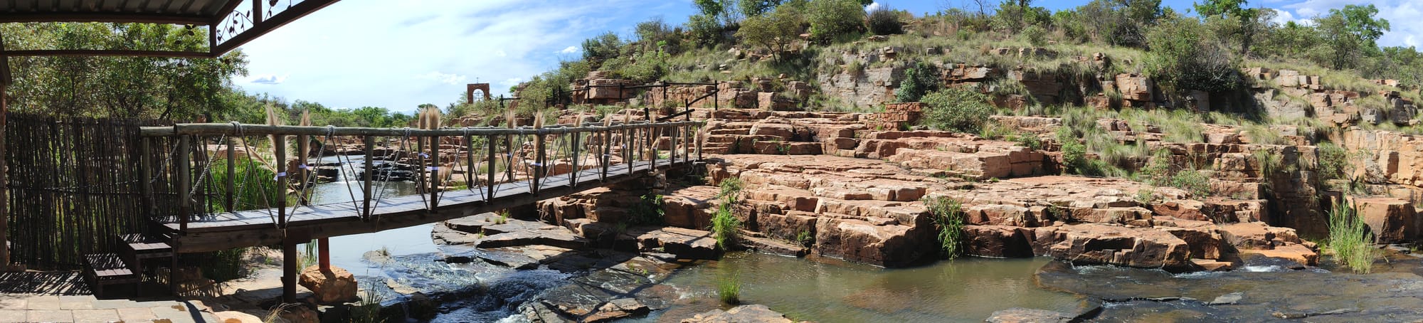 Wedding DJ At Makinky Manzi