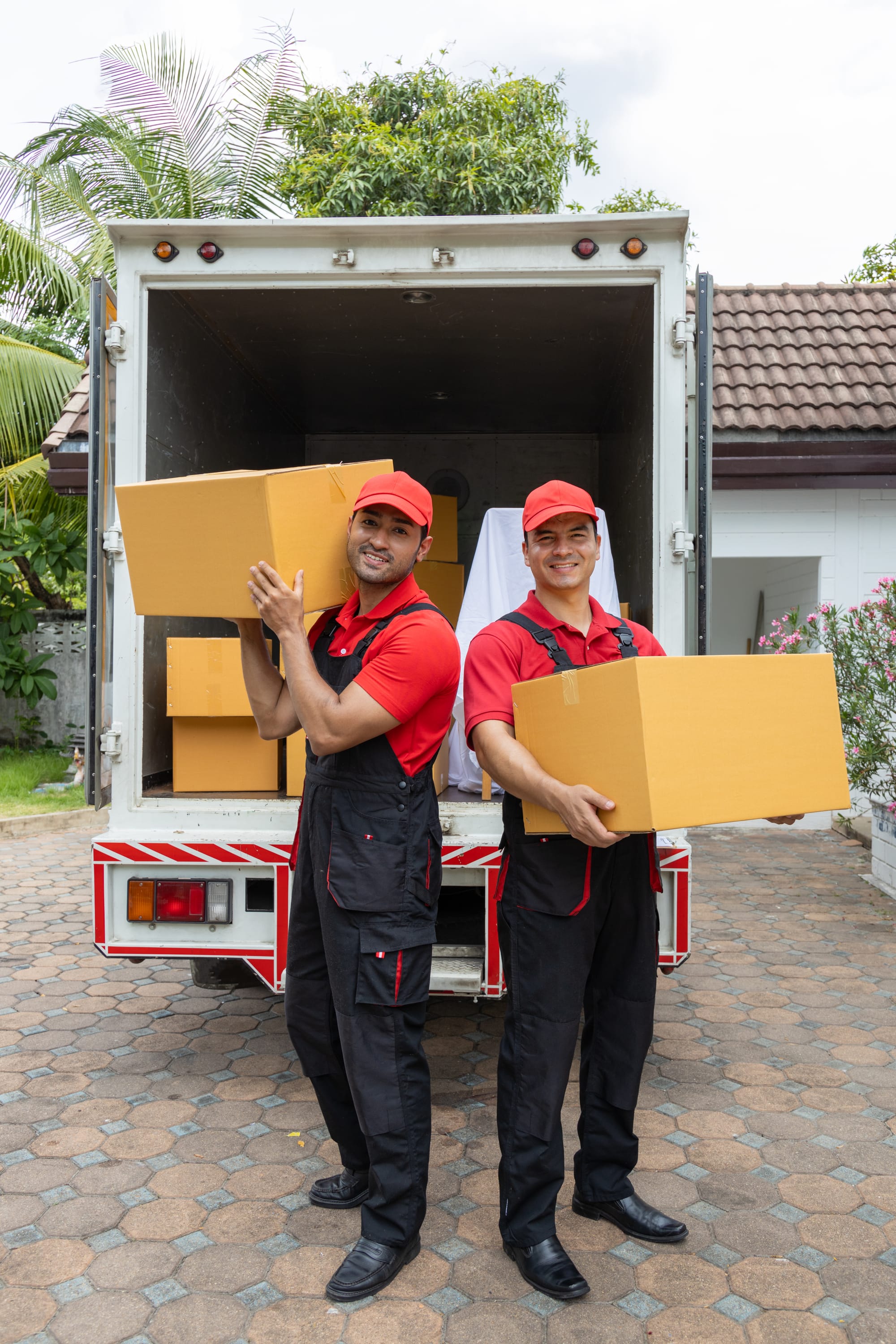 نقل عفش من الخبر الي جدة