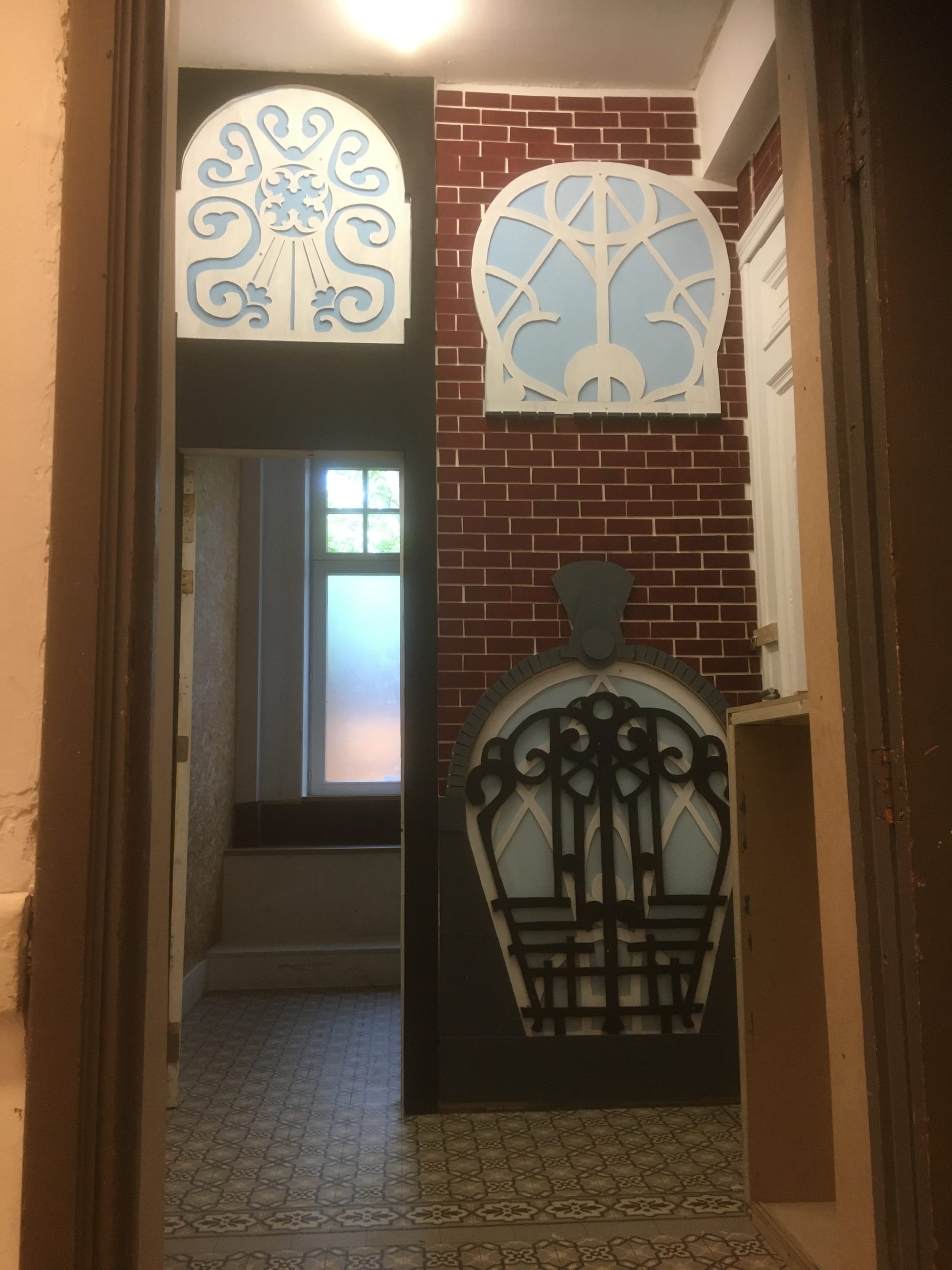 scénographie pour entrée de pièce