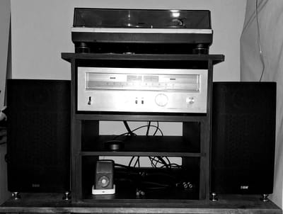 Nouveau projet un meuble hifi