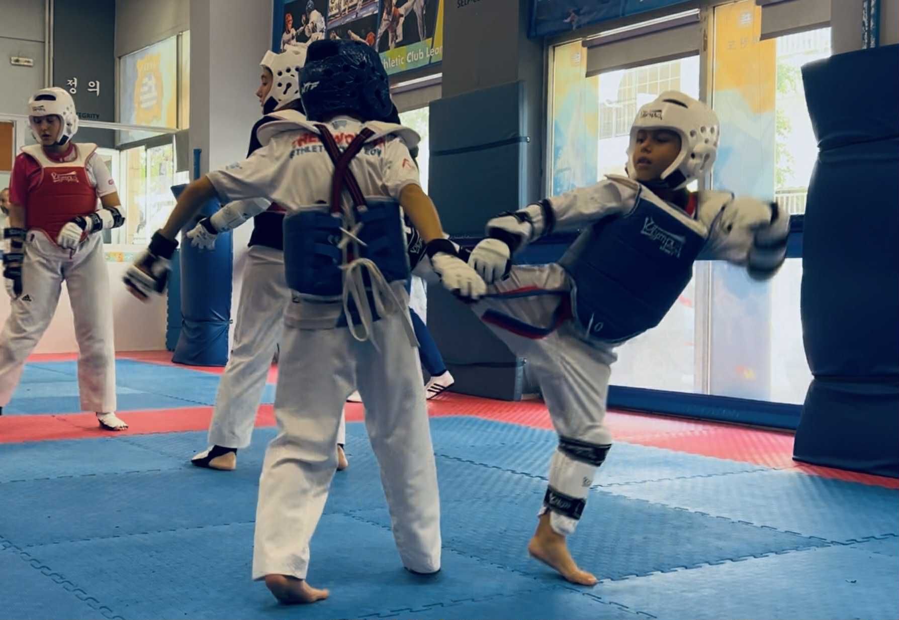 ATHLETIC CLUB LEON x ATHLETIC CLUB ACHAIOI