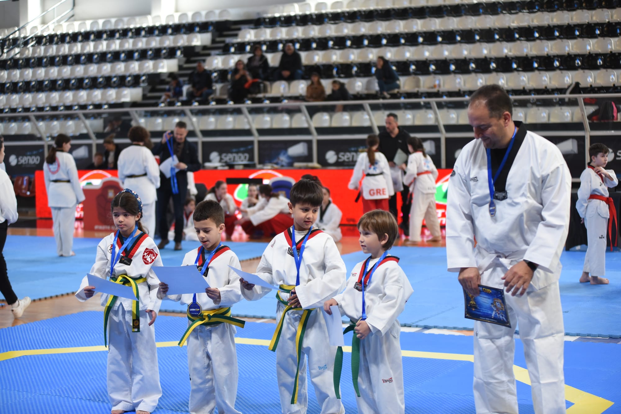 1st LEON CUP, ΑΠΟΝΟΜΕΣ