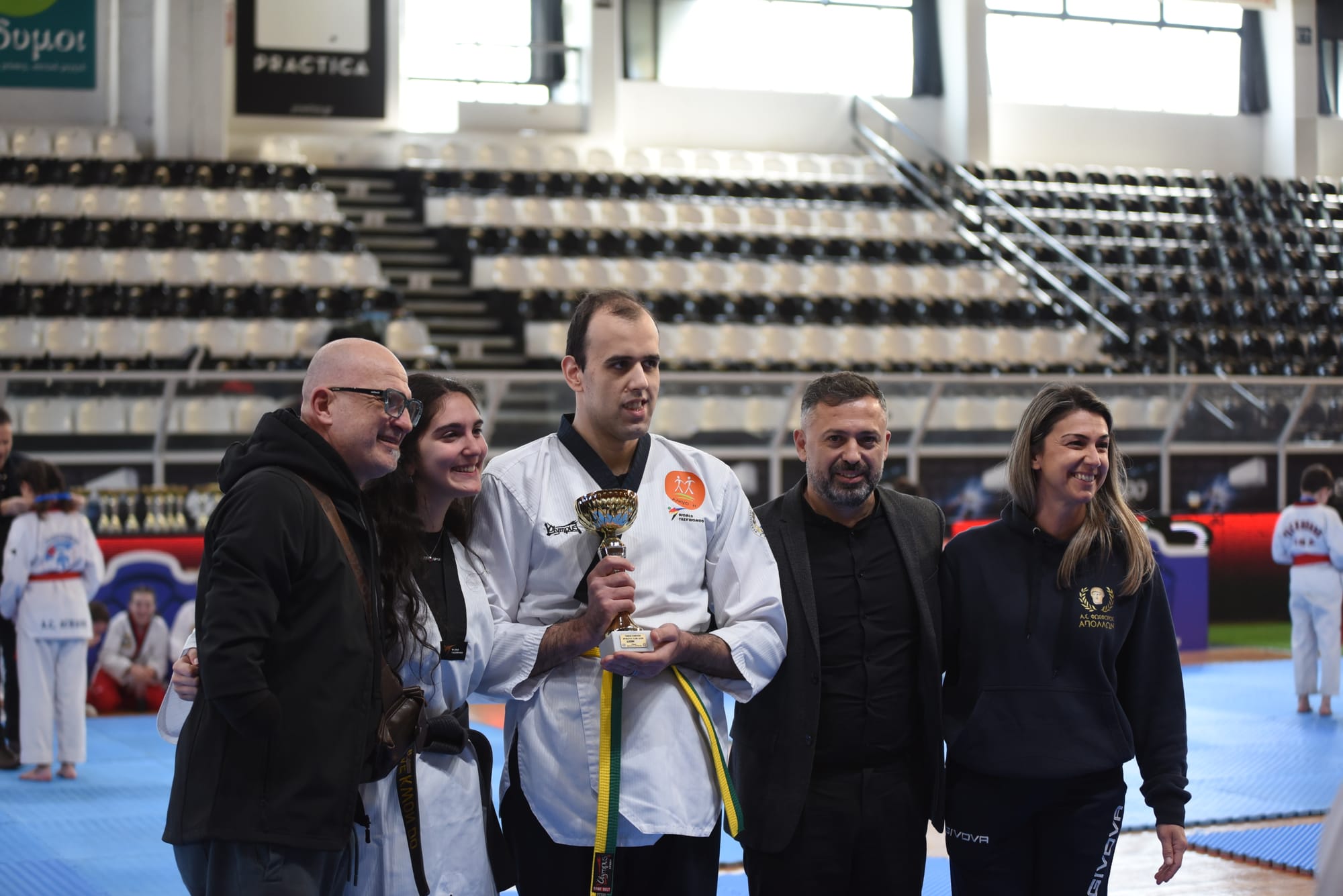 1st LEON CUP, ΑΠΟΝΟΜΕΣ