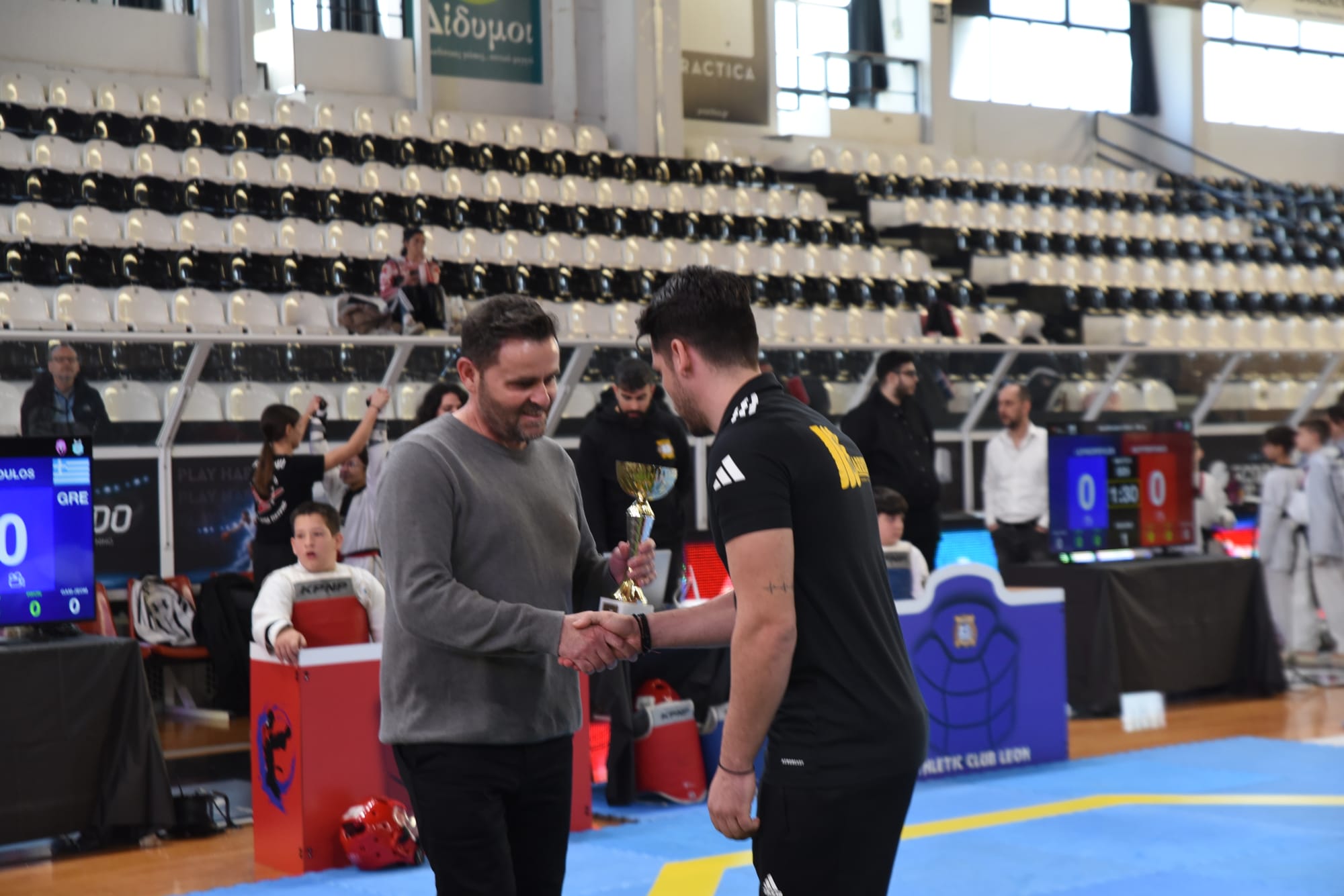 1st LEON CUP, ΑΠΟΝΟΜΕΣ