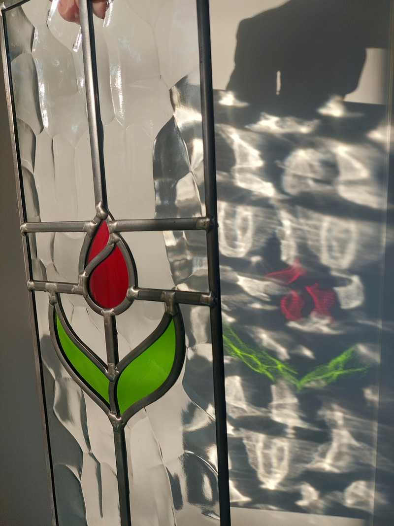 Tulipános konyhaszekrény ajtóbetét