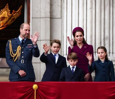 The Royal Mirror: How the British Family Inspires the New Generation to Uphold Tradition and Values
