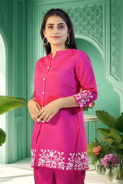 How Online Stores Offer Wider Variety Than Delhi Markets?