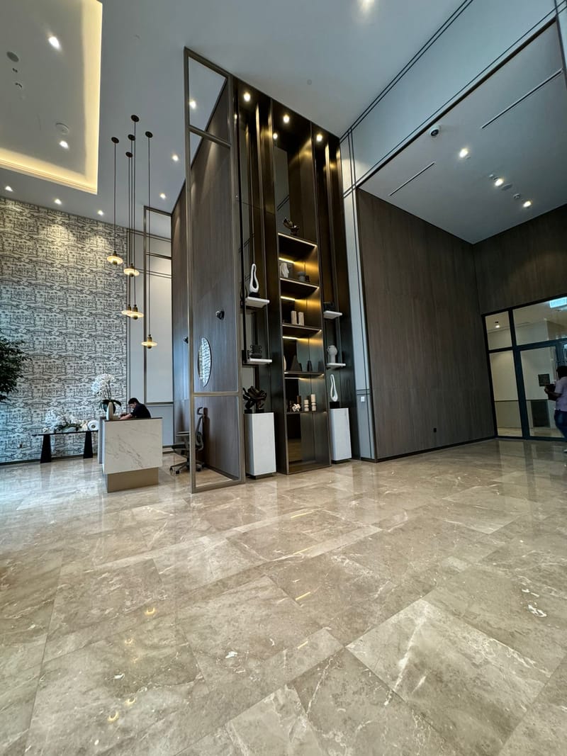 Downtown – Grande Tower Premium 1BR for Rent