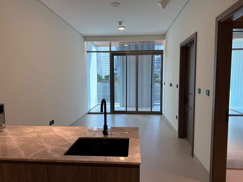 Modern One bedroom unfurnished apartment in West Five by Marriott for Sale