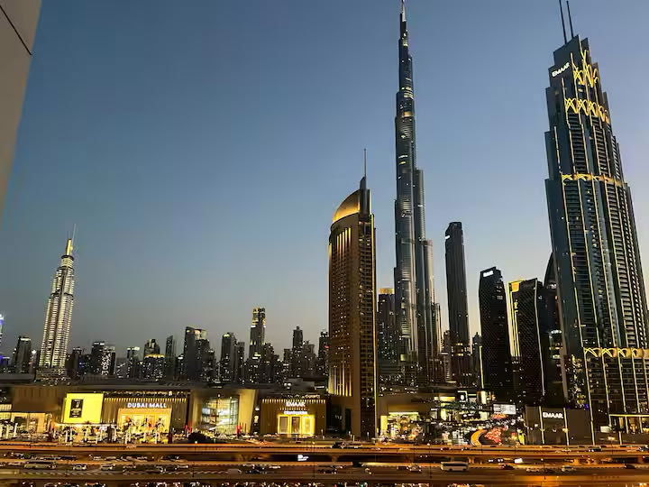 Full Burj Khalifa Skyline View — Peaceful Living in the Heart of Downtown
