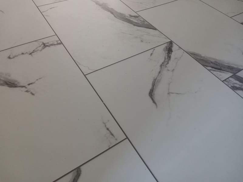 فني تركيب بورسلان