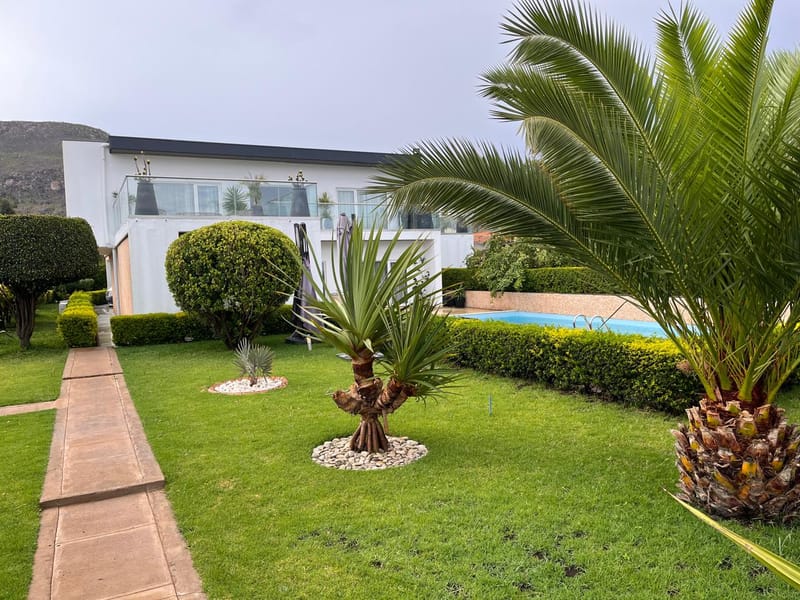 Vivenda 6 de Luxo no Lubango premium 