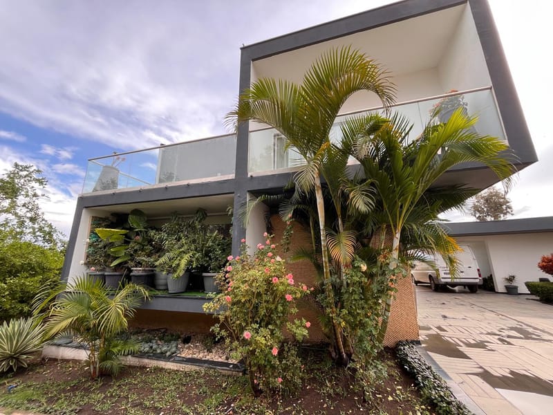 Vivenda 6 de Luxo no Lubango premium 