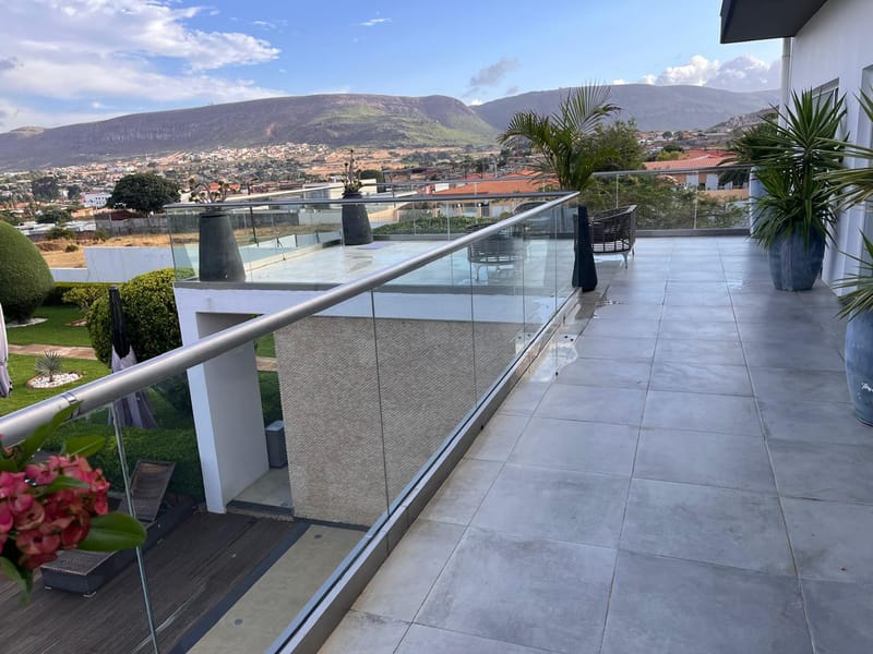 Vivenda 6 de Luxo no Lubango premium 