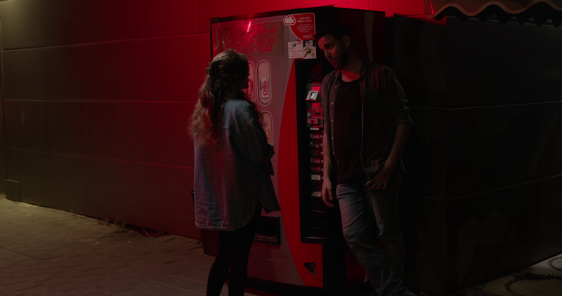 Nowhere - בימוי יולי זקס