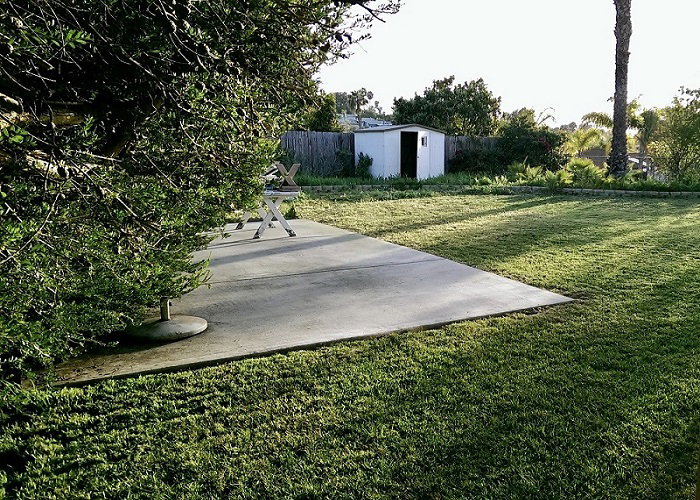 Professional San Diego Yard Cleanup Services by LGHC Landscaping Inc.