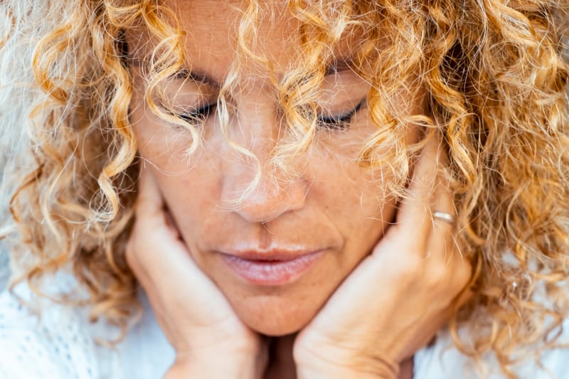 Disequilibri ormonali (tiroide, menopausa, ciclo mestruale, ecc)