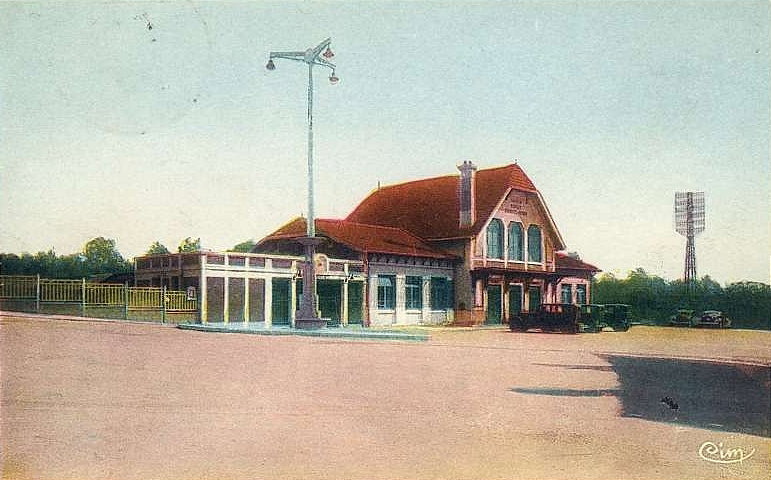 LA GARE DE VAIRES